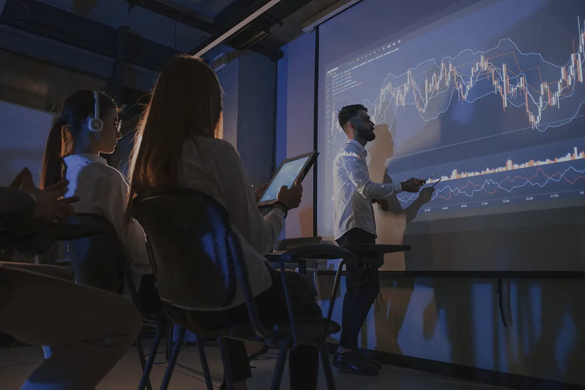 Curso de Estructuras de Mercado Presencial_Hero_mobile_1200