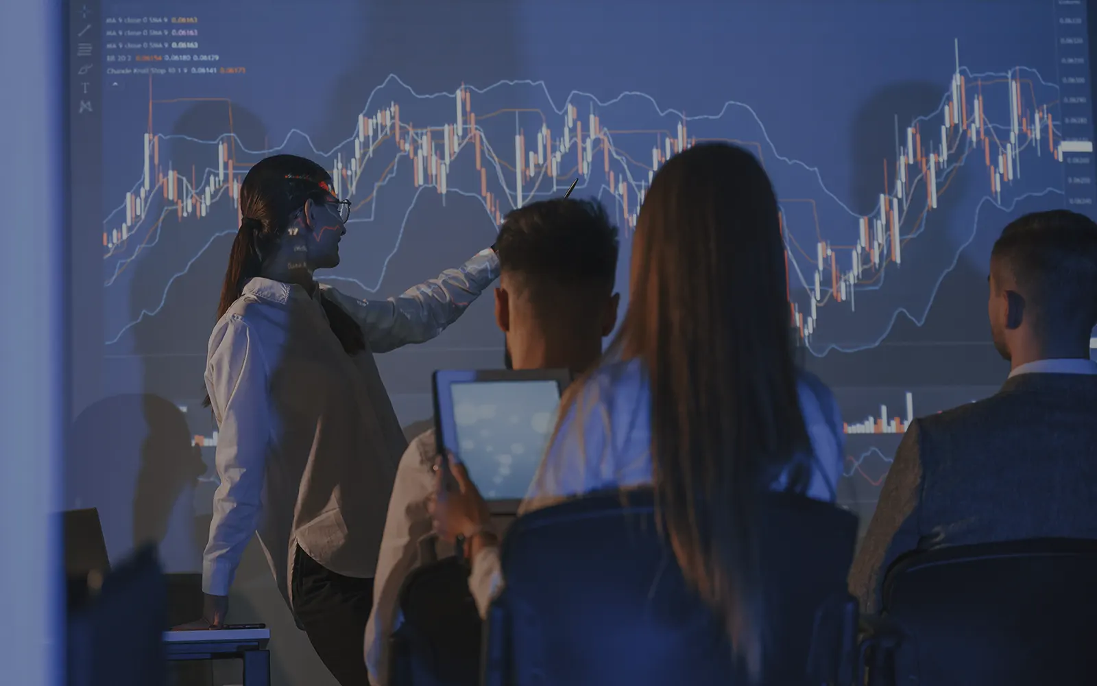 Curso de Trading Avanzado Presencial_Cuadricula_1600